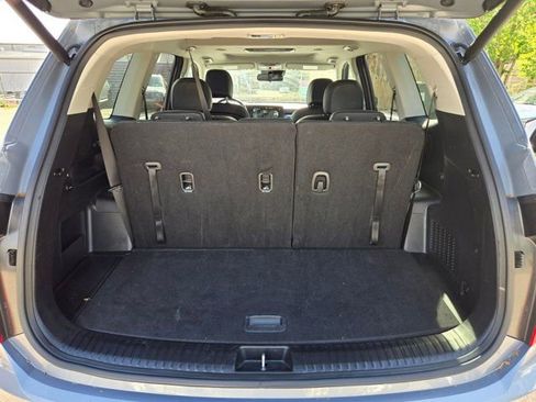 Used 2025 Kia Telluride S image 7
