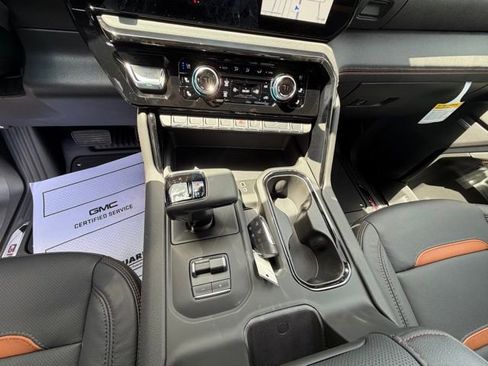 New 2026 GMC Sierra 1500 AT4 w/ AT4 Premium Package image 21