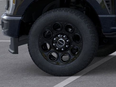 New 2026 Ford F250 Lariat w/ Black Appearance Package image 19