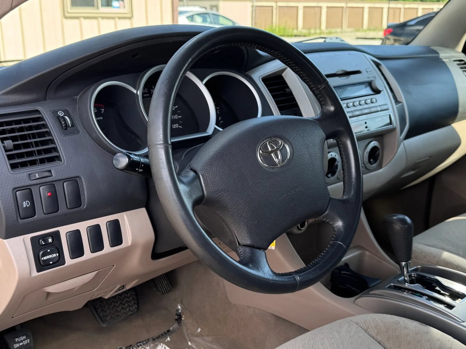 Used 2008 Toyota Tacoma PreRunner w/ SR5 Pkg #2 RWD image 18