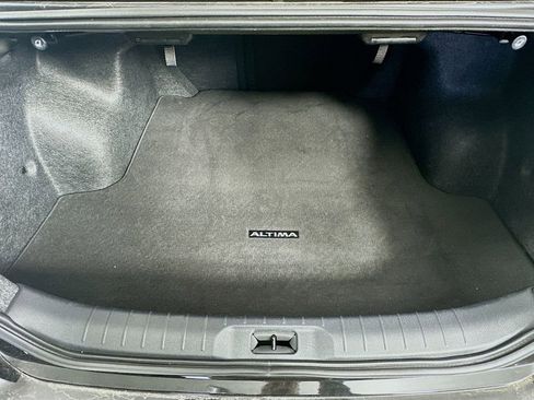 Certified 2025 Nissan Altima 2.5 S image 32