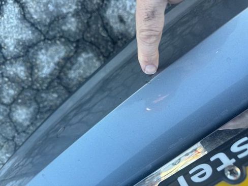 Used 2017 Audi A6 3.0T Premium Plus w/ 19" Sport Package image 12