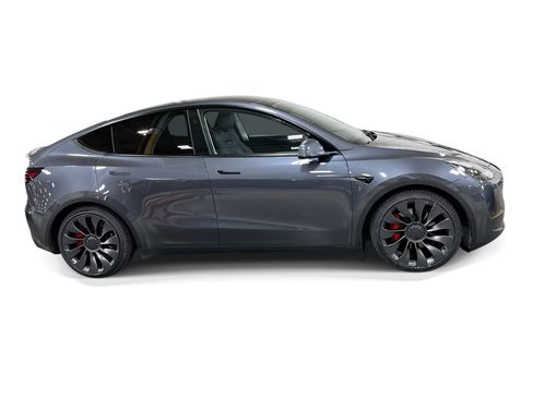 Certified 2023 Tesla Model Y Performance AWD/4WD image 7
