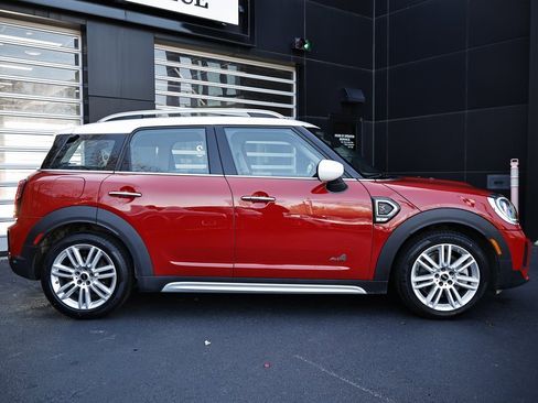 Used 2023 MINI Cooper Countryman S w/ Signature Upholstery Package image 4
