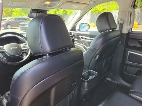 Used 2022 Kia Telluride LX AWD/4WD image 12