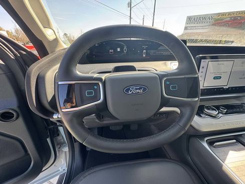 Used 2025 Ford Expedition Max Active image 17