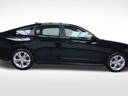 Used 2025 Honda Accord LX image 9