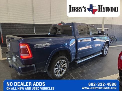 Used 2020 RAM 1500 Laramie w/ Sport Appearance Package AWD/4WD image 6