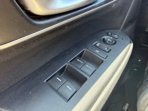 Used 2018 Honda CR-V EX image 26