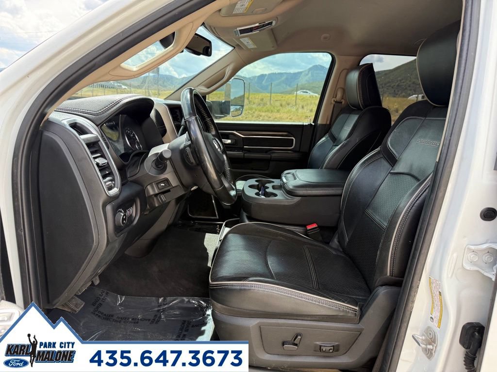 Used 2022 RAM 3500 Laramie AWD/4WD image 15