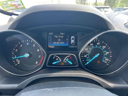 Used 2016 Ford Escape SE w/ SE Leather Comfort Package AWD/4WD image 16