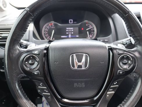 Used 2017 Honda Pilot Elite image 19