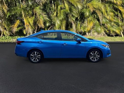 Used 2024 Nissan Versa SV FWD image 3