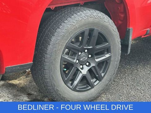 Used 2024 Chevrolet Silverado 1500 Custom image 7