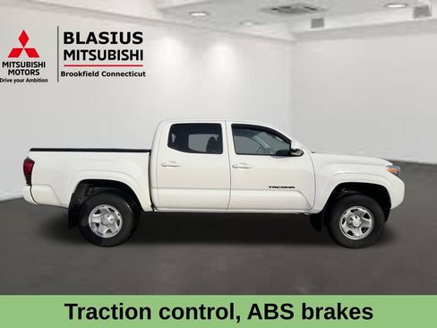 Used 2021 Toyota Tacoma SR image 5