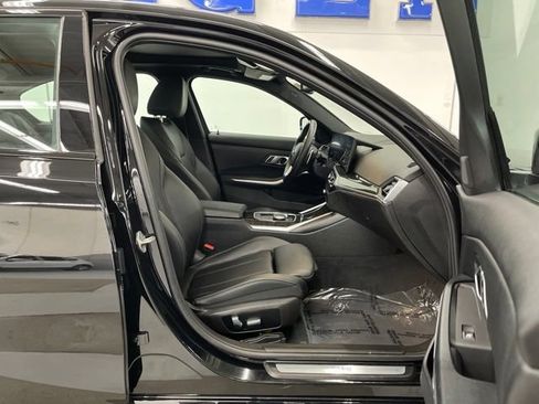 Used 2023 BMW 330i xDrive Sedan w/ Driving Assistance Package AWD/4WD image 11