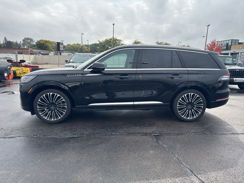 New 2025 Lincoln Aviator Black Label image 2