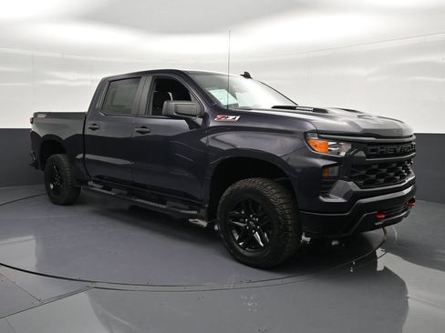 Used 2024 Chevrolet Silverado 1500 Custom Trail Boss AWD/4WD image 5