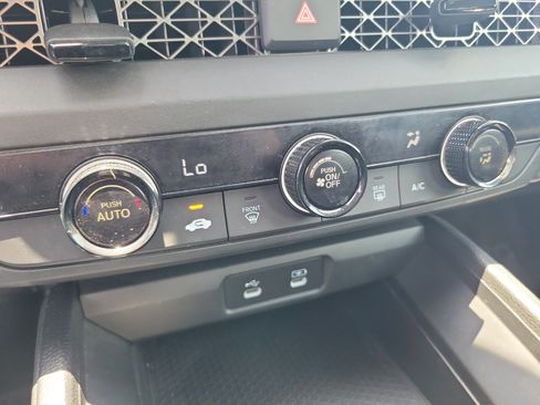 Certified 2024 Honda Accord LX image 25