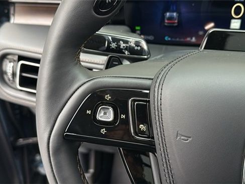 New 2026 Lincoln Aviator Reserve image 24