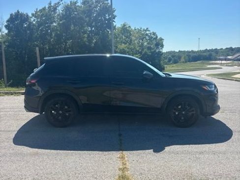 Used 2026 Honda HR-V Sport image 2