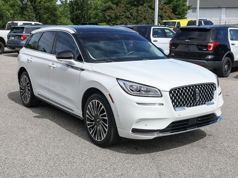 Used 2020 Lincoln Corsair Reserve w/ Equipment Group 202A AWD/4WD image 9