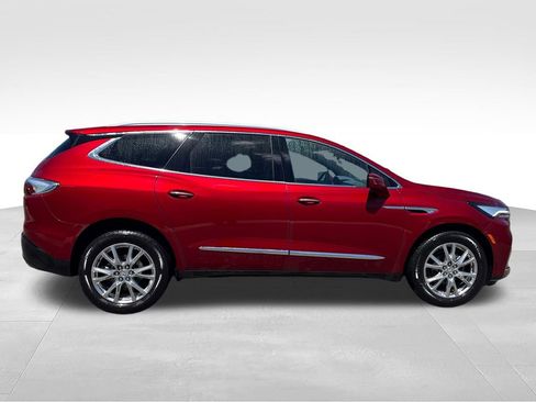Used 2023 Buick Enclave Essence w/ Experience Buick Package AWD/4WD image 17