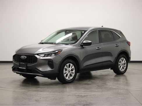 Used 2024 Ford Escape Active w/ Tech Pack #1 AWD/4WD image 4