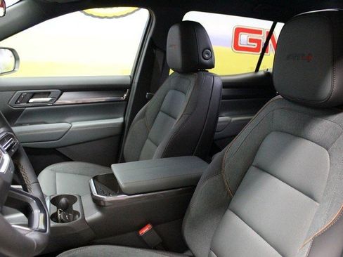 New 2026 GMC Terrain AT4 w/ LPO, Floor Liner Package image 18