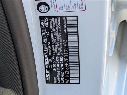 Used 2023 Mercedes-Benz E 350 4MATIC Sedan image 23