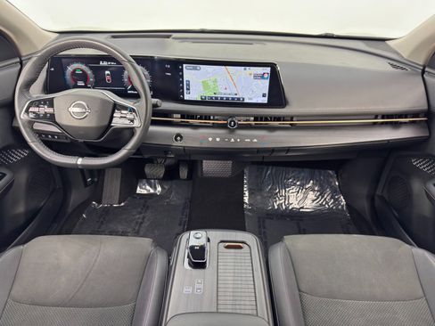Used 2023 Nissan Ariya Engage image 11
