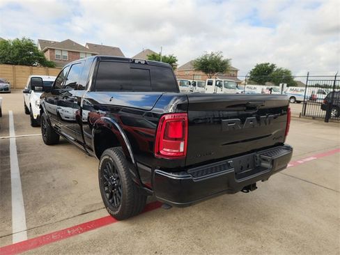 Used 2026 RAM 2500 Limited AWD/4WD image 4