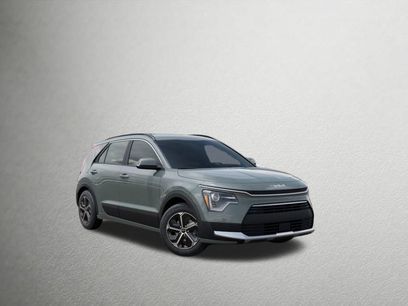 Used 2025 Kia Niro EX