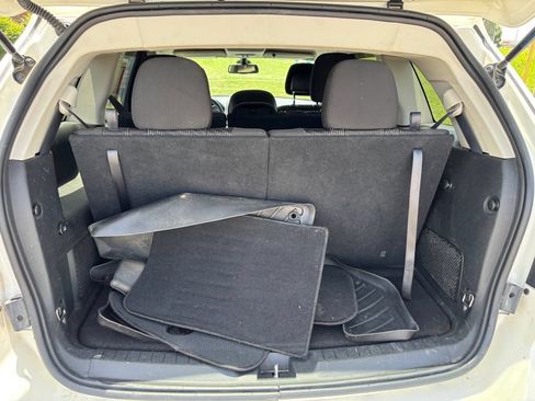 Used 2019 Dodge Journey SE w/ Connectivity Group FWD image 17