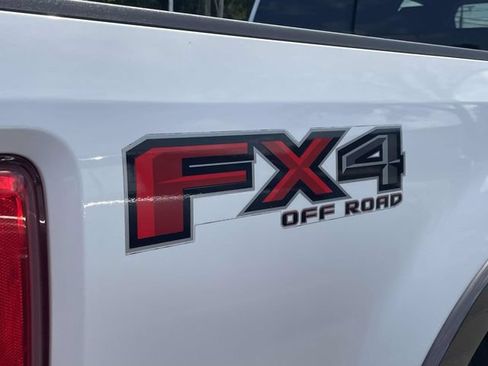 Used 2017 Ford F250 King Ranch w/ FX4 Off-Road Package AWD/4WD image 8