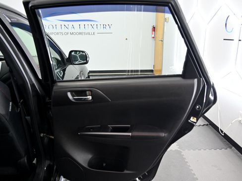 Used 2011 Subaru Impreza WRX STI image 35