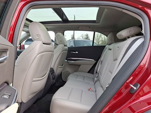 Used 2023 Cadillac XT4 Luxury w/ Cold Weather Package AWD/4WD image 11