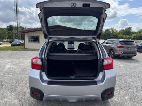 Used 2017 Subaru Crosstrek 2.0i Premium w/ Moonroof Package AWD/4WD image 19