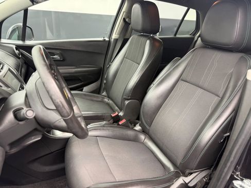 Used 2015 Chevrolet Trax LT w/ LT Plus Package FWD image 13