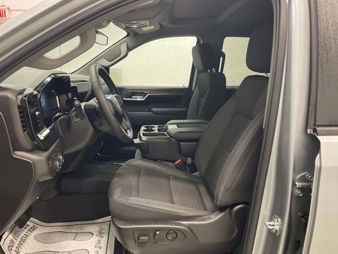 Certified 2024 Chevrolet Silverado 1500 RST image 17