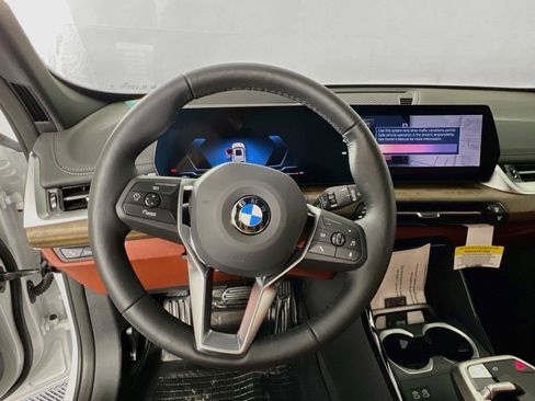 New 2026 BMW X1 xDrive28i w/ Technology Package AWD/4WD image 12