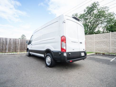 Used 2024 Ford Transit 250 148 Medium Roof Extended AWD image 6