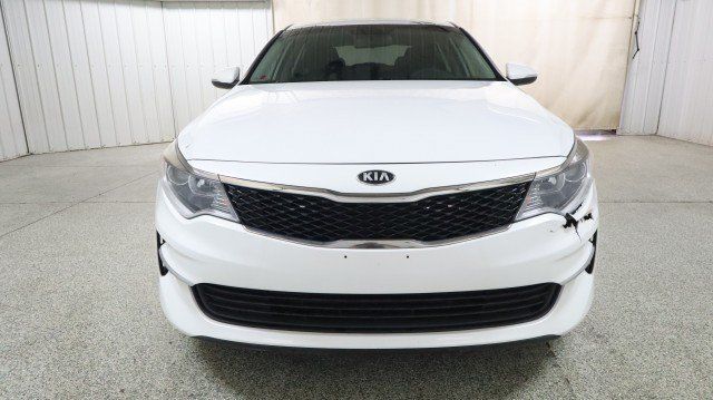 Used 2018 Kia Optima LX w/ 17" Alloy Wheels Package FWD image 7
