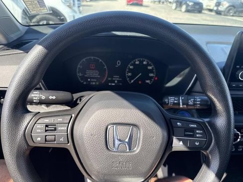 Used 2023 Honda CR-V EX image 32