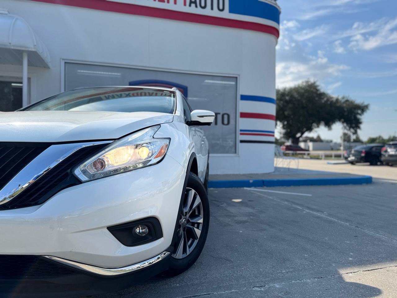 Used 2017 Nissan Murano SL FWD image 3