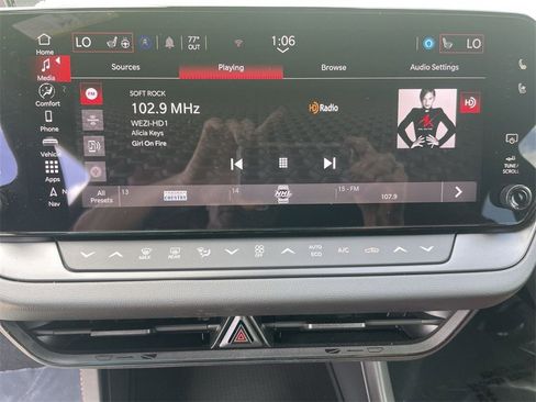 New 2025 Dodge Charger Daytona Scat Pack w/ Track Pack image 16