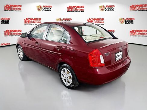 Used 2009 Hyundai Accent GLS w/ Popular Equipment Pkg 5 FWD image 2