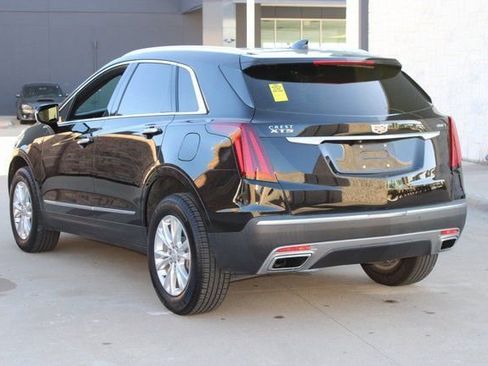 Used 2023 Cadillac XT5 Premium Luxury image 3