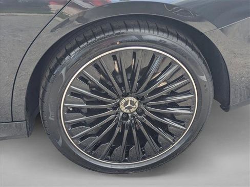 New 2026 Mercedes-Benz E 450 4MATIC Sedan image 9