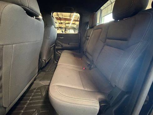 Used 2023 Nissan Frontier SV w/ Midnight Edition Package AWD/4WD image 18